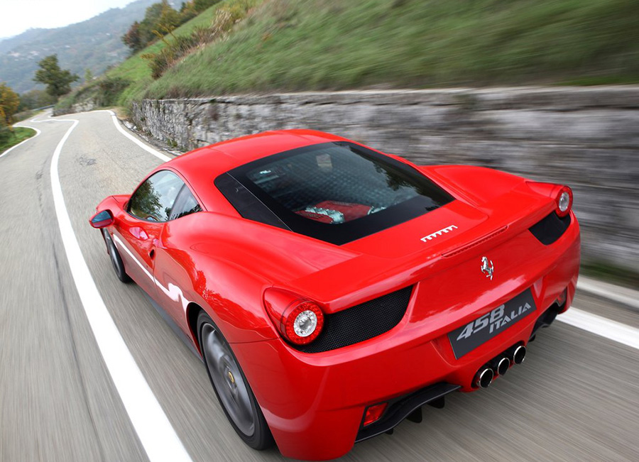 Ferrari-458_Italia-2011-1024-93