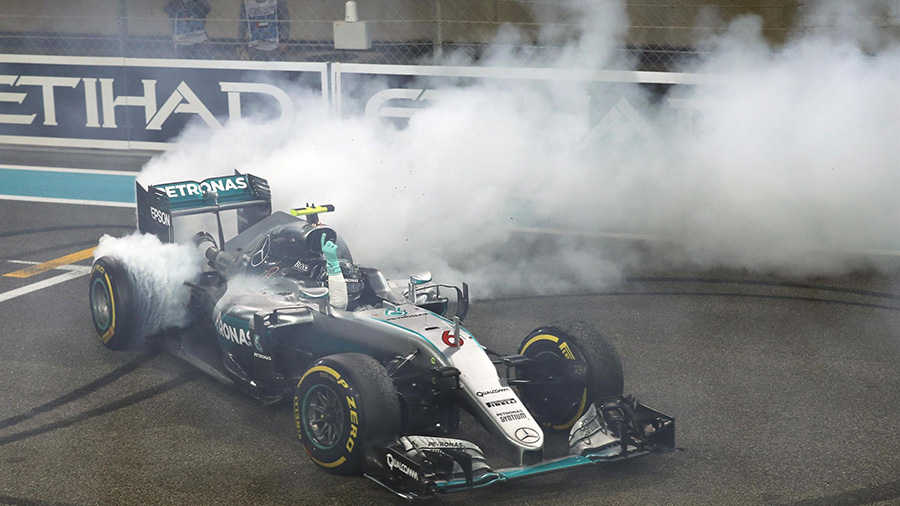 mercedes-amg-petronas%e9%80%a3%e7%ba%8c%e4%b8%89%e5%b9%b4%e7%9a%84%e9%9b%99%e6%96%99%e5%86%a0%e8%bb%8d%e5%85%a5%e8%a2%8b%ef%bc%8c%e5%b1%95%e7%8f%be%e5%85%a8%e7%90%83%e8%b3%bd%e8%bb%8a%e6%9c%80