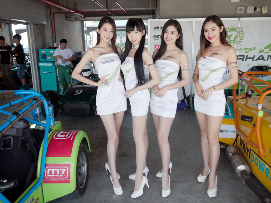 p13803png