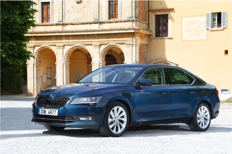 skoda-superb-%e5%b0%8f%e6%aa%94