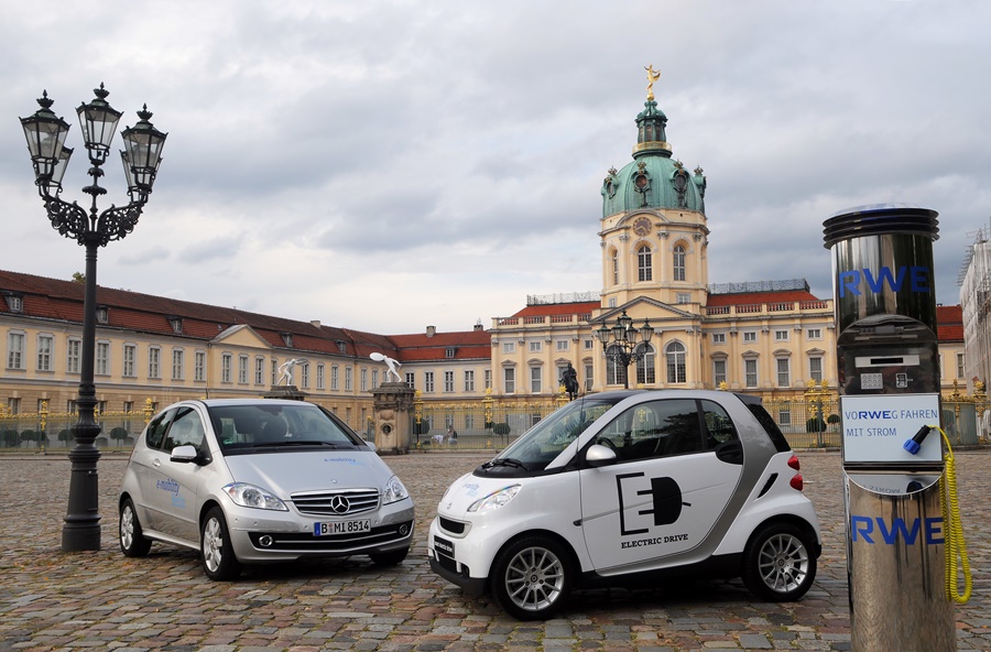 未來到歐洲長途旅行租電動車，會比開汽柴油更方便。