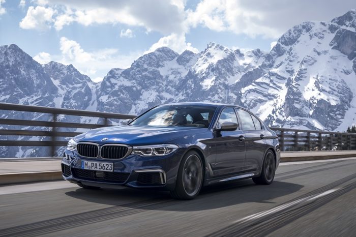 BMW 兩手策略搶客：性能 &電能 5系列推530e iPerformance與 M550i xDrive