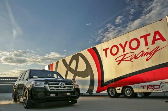 TOYOTA宣稱打造世界最快SUV 真的嗎？那雙B被擺到哪裡了
