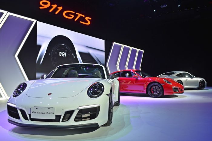 保時捷買氣停滯了嗎？911 GTS證明買氣很強  新車發表有性能秀性感，接單超旺