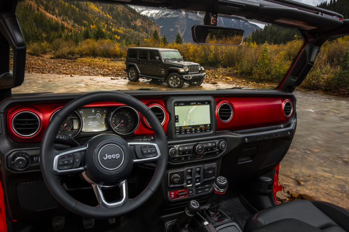 Jeep公布全新藍哥吉普車內裝照