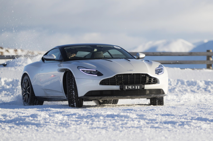 用DB11狂甩！Aston Martin冰上駕訓營北海道開課
