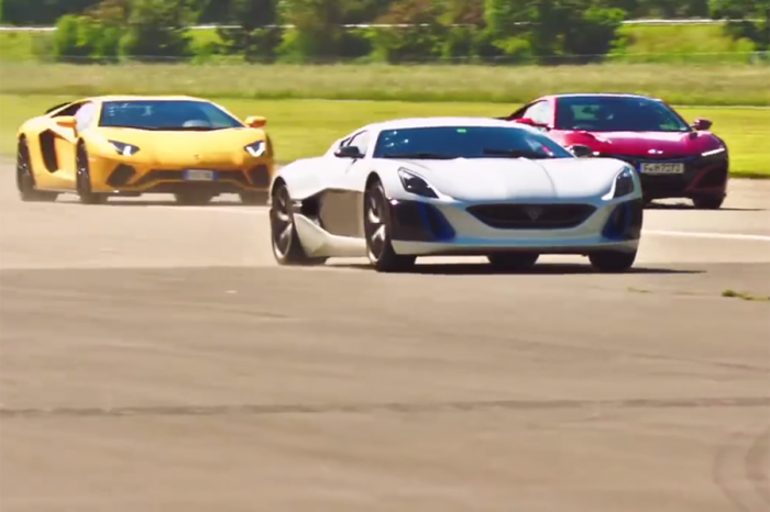 Lamborghini與Honda超跑快看不到它的尾燈了！