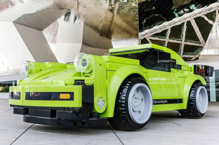 夢幻玩具！Porsche以LEGO積木重現仿真大小的911 Turbo！