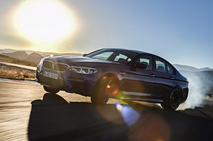 (影音)BMW M5實際加速比原廠數據還猛？
