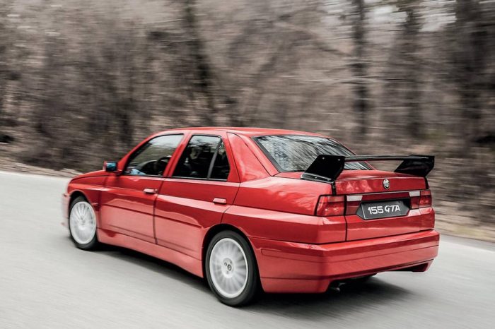 準備好800萬台幣，你將有機會入手全球只此一輛的Alfa Romeo 155 GTA Stradale！