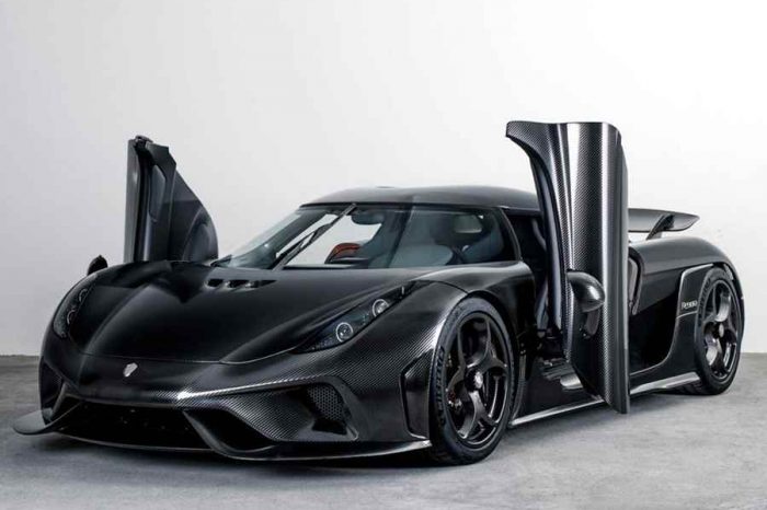 最純粹的性能美！純碳纖維車體Koenigsegg Regera