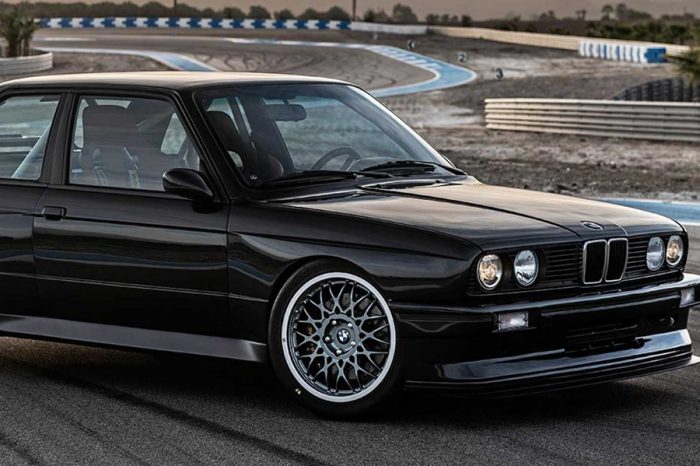 擁有一級戰力與質感的BMW E30 M3翻修改裝作品