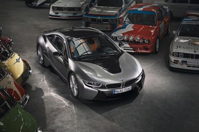 BMW i8油電跑車即將停產!後繼有望嗎？