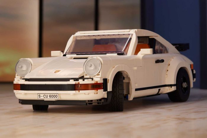 一次擁有「Porsche 911 Turbo + Targa」 Lego