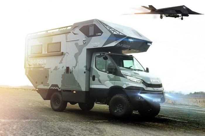 稜角分明的 Xpro One 簡直像是露營車界的隱形戰機