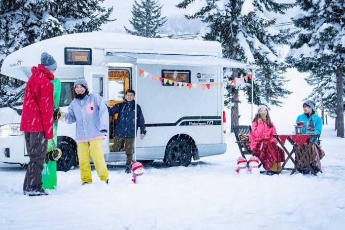 感覺就像住在冰屋內！Camakuruma宛若冰塊堆起的露營概念車