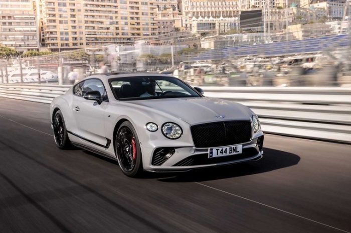Bentley 發表更有跑格的 2023 Continental GT S 與 GTC S