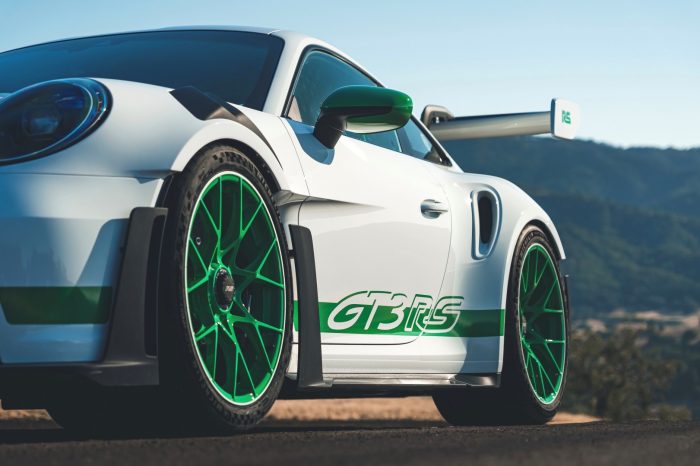 保時捷發表911 GT3 RS  慶祝Carrera RS 2.7 五十周年