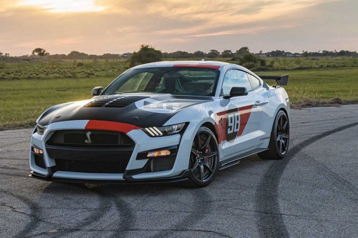 Hennessey 推出自己最強的肌肉車改裝作品「Venom 1200 Mustang GT500」