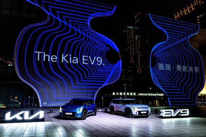 The Kia EV9純電智慧旗艦LSUV全台首演，預售巡展起跑！