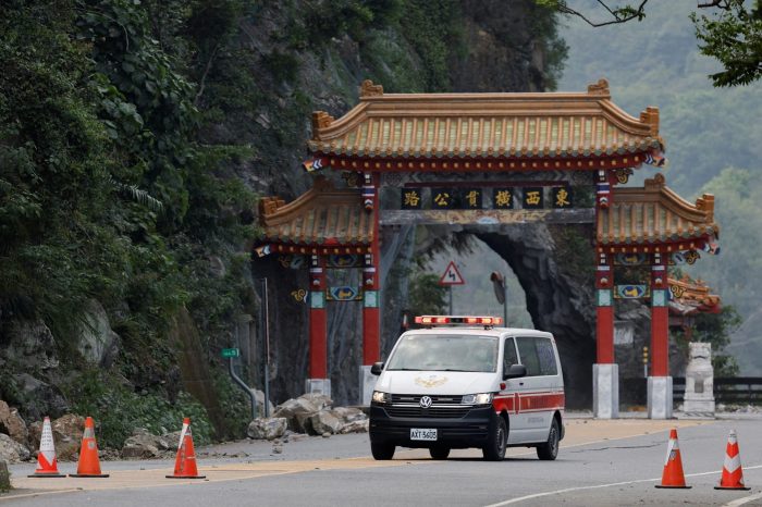 福斯商旅攜手花蓮經銷商進東汽車 提供災損車維修零件六折及救護車輛免費換油服務