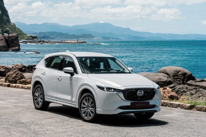 MAZDA CX-5 日本進口職人工藝休旅 100 萬元 0 利率啟動嚮往序章 安心臻享 7 年原廠保固