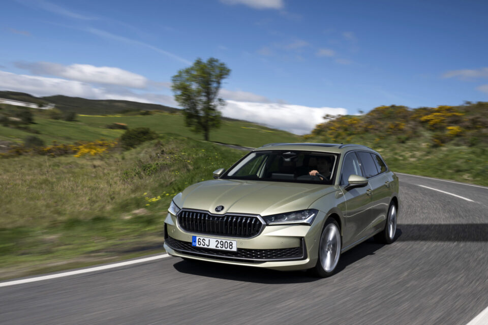 Škoda Superb 六度榮獲車訊風雲獎 產品實力備受專業評審肯定