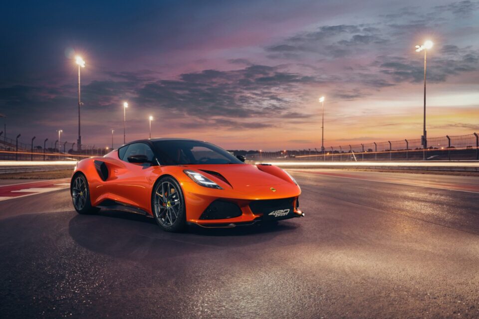 全球最速四缸量產車Lotus Emira 420 Sport 啟動接單 完整奠定 Lotus 末代燃油世代陣容