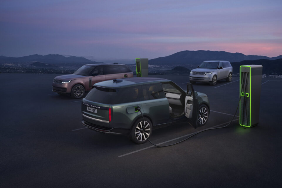 原創豪華 SUV 邁入嶄新時代 首款純電車型RANGE ROVER ELECTRIC